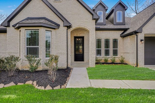 4512 Road 66112, Dayton, TX 77535