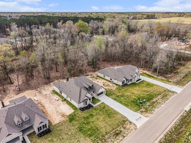 4512 Road 66112, Dayton, TX 77535