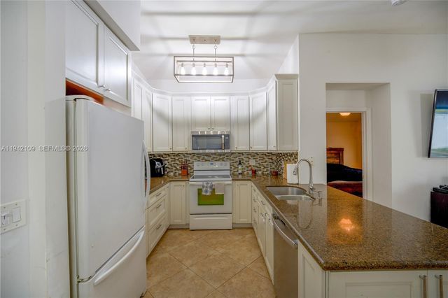 1227 SW 46th Ter, Deerfield Beach, FL 33442