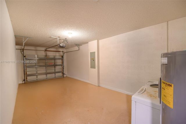 1227 SW 46th Ter, Deerfield Beach, FL 33442