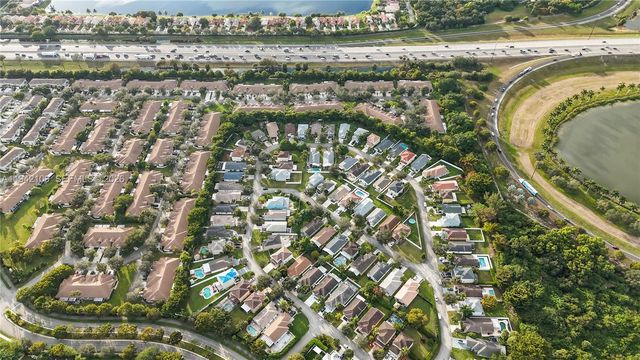 1227 SW 46th Ter, Deerfield Beach, FL 33442