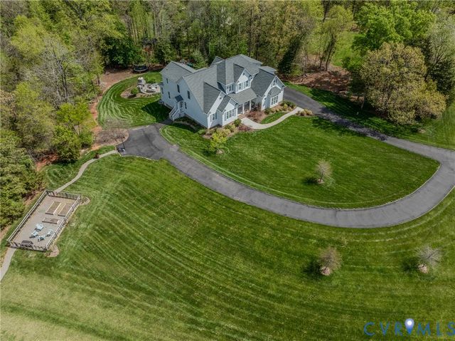566 Church Hill Rd, Goochland, VA 23103