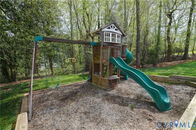 566 Church Hill Rd, Goochland, VA 23103