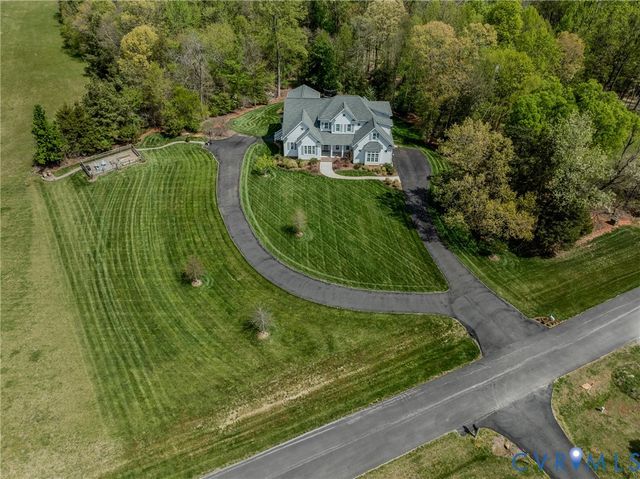 566 Church Hill Rd, Goochland, VA 23103