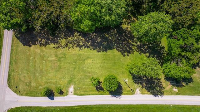 101 Riggs Rd, Portland, TN 37148