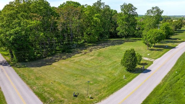 101 Riggs Rd, Portland, TN 37148