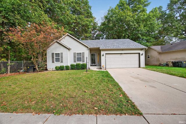 4122 Amanda Lane, South Bend, IN 46628
