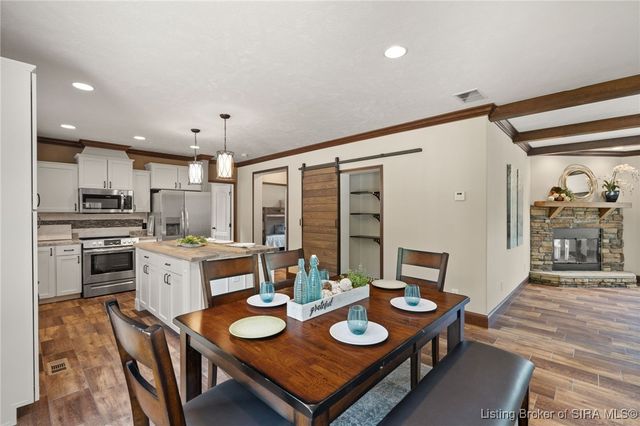 6136 W Fairview Road, Taswell, IN 47175