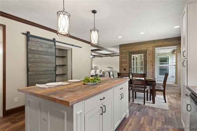 6136 W Fairview Road, Taswell, IN 47175