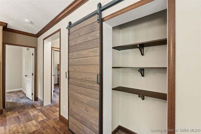 6136 W Fairview Road, Taswell, IN 47175