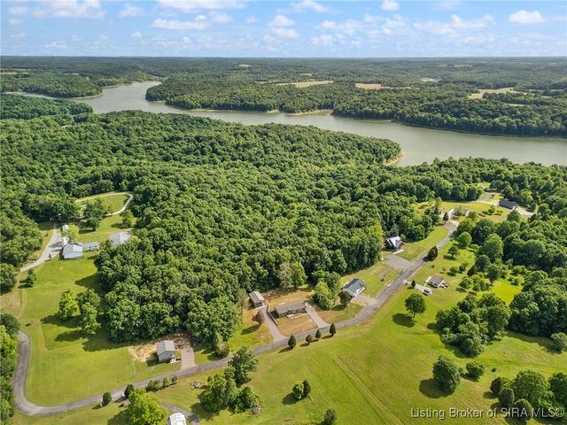 6136 W Fairview Road, Taswell, IN 47175