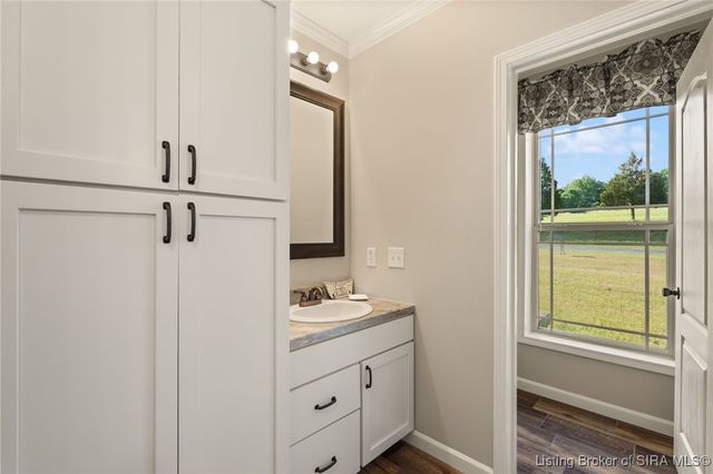 6136 W Fairview Road, Taswell, IN 47175