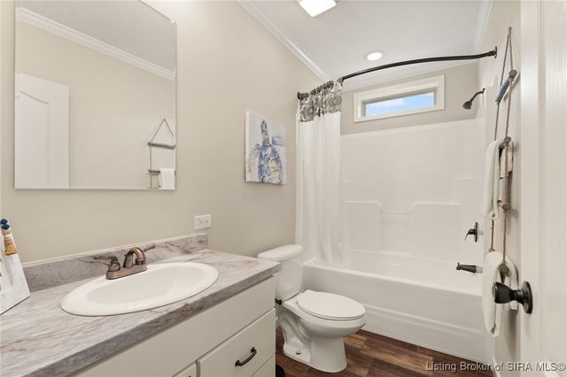 6136 W Fairview Road, Taswell, IN 47175