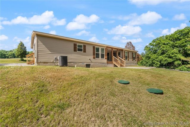 6136 W Fairview Road, Taswell, IN 47175