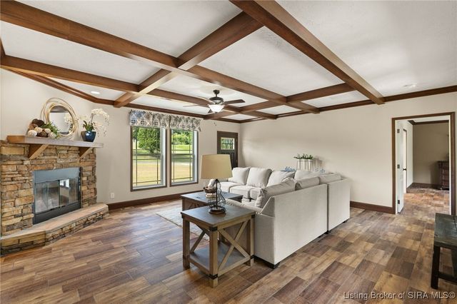 6136 W Fairview Road, Taswell, IN 47175