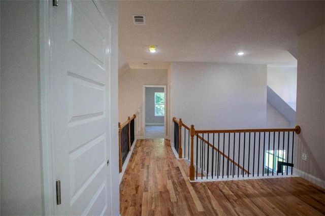 212 Kippard Place, Villa Rica, GA 30180