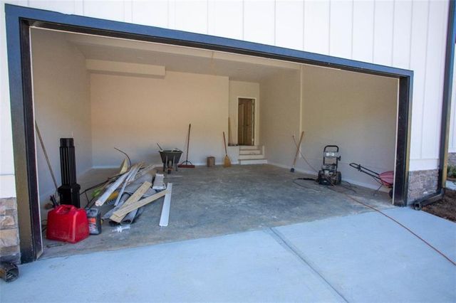 212 Kippard Place, Villa Rica, GA 30180