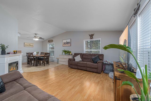 13379 SW Cinder Drive, Terrebonne, OR 97760