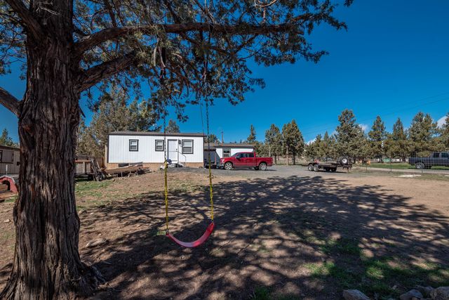 13379 SW Cinder Drive, Terrebonne, OR 97760