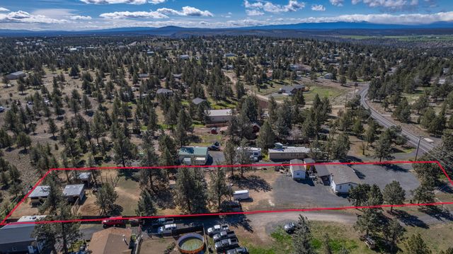 13379 SW Cinder Drive, Terrebonne, OR 97760