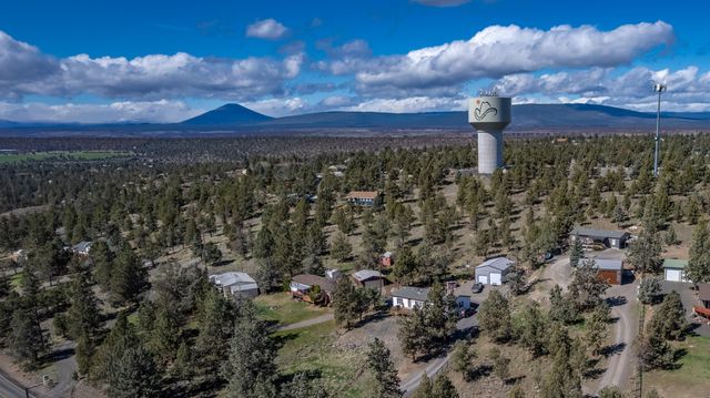 13379 SW Cinder Drive, Terrebonne, OR 97760