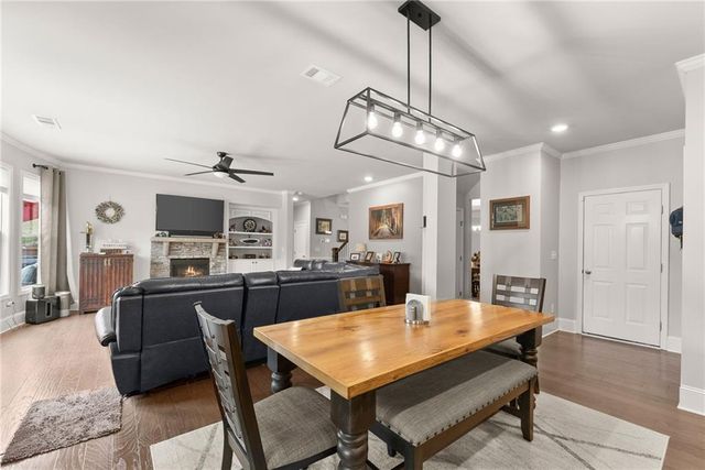 5440 Bristlecone Pine Way, Cumming, GA 30040