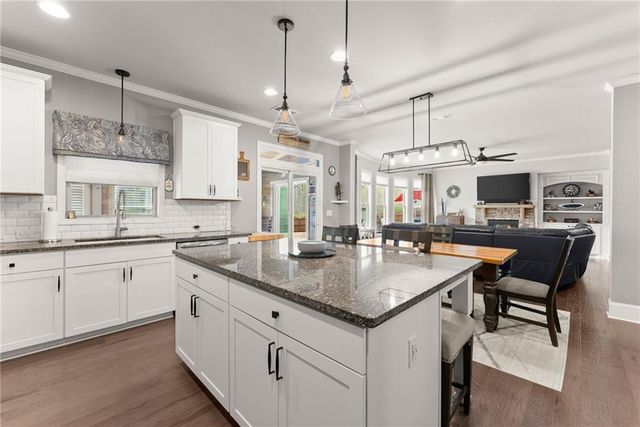 5440 Bristlecone Pine Way, Cumming, GA 30040