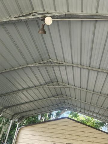 569 CR 486, Lake Panasoffkee, FL 33538