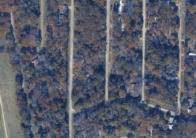 191 Coahoma Street, Mabank, TX 75156