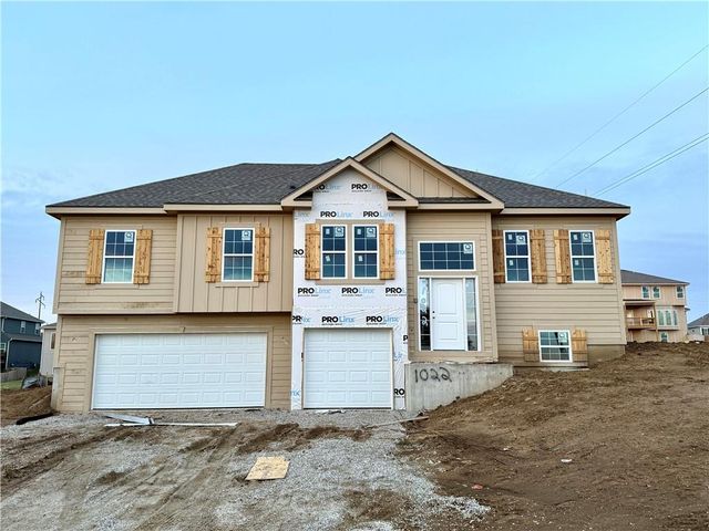 1022 Jasmine Drive, Liberty, MO 64068