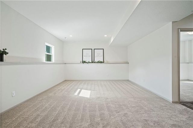 1022 Jasmine Drive, Liberty, MO 64068