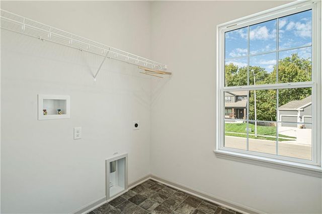 1022 Jasmine Drive, Liberty, MO 64068