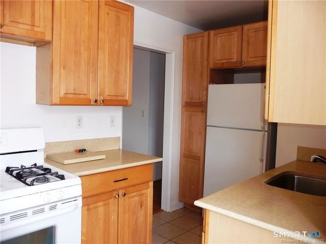 39 Glenbrook Road 5A, Stamford, CT 06902
