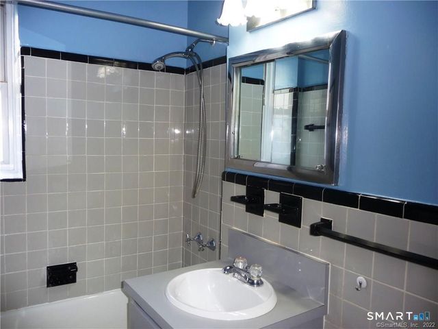 39 Glenbrook Road 5A, Stamford, CT 06902