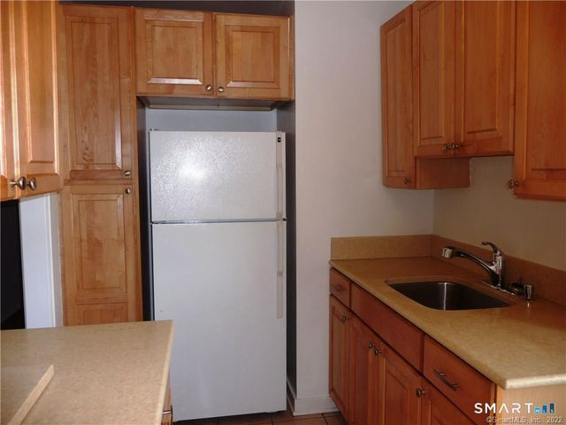 39 Glenbrook Road 5A, Stamford, CT 06902