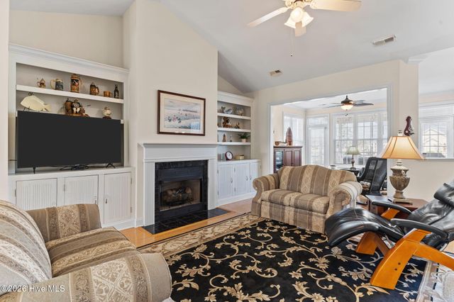 1035 Golden Sands Way, Leland, NC 28451