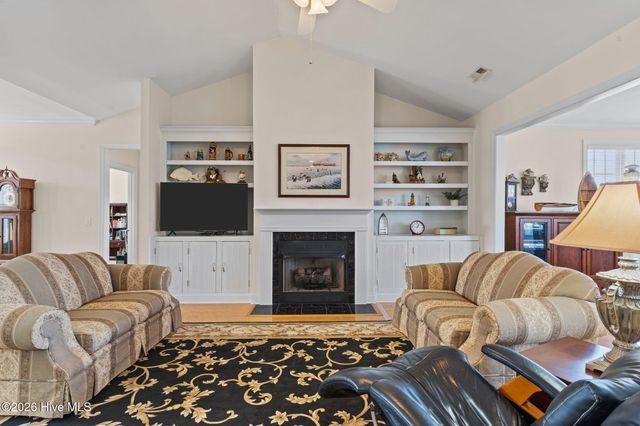 1035 Golden Sands Way, Leland, NC 28451