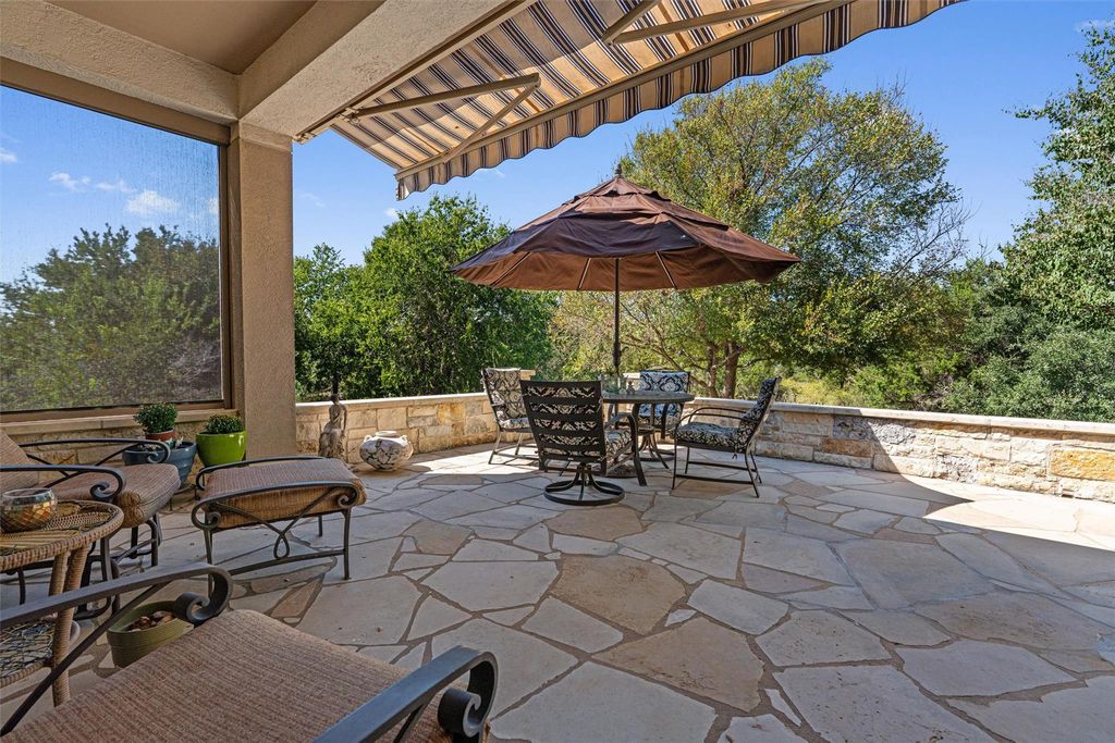301 Goose Island DR, Georgetown, TX 78633