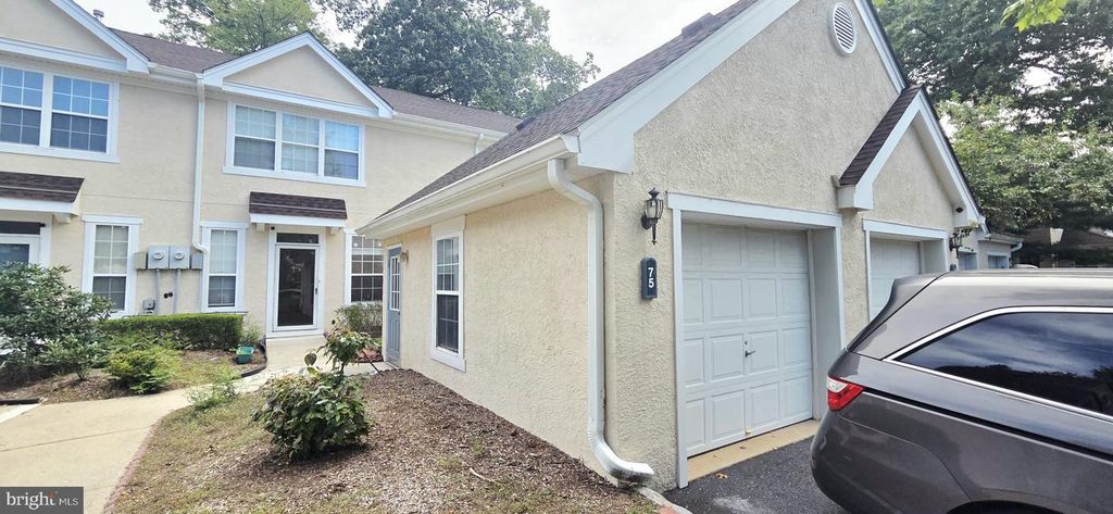 75 ASHFORD DR, Plainsboro, NJ 08536