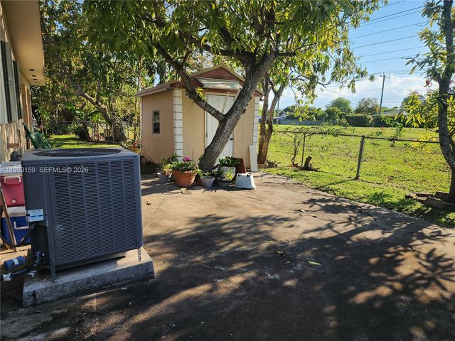 7344 SW 135th Ct, Miami, FL 33183