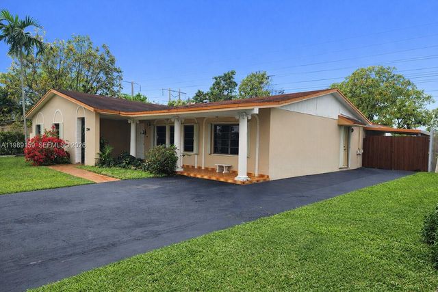 7344 SW 135th Ct, Miami, FL 33183