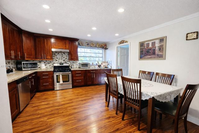 7344 SW 135th Ct, Miami, FL 33183