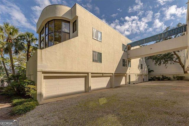 548 Oglethorpe Avenue 11, St. Simons, GA 31522