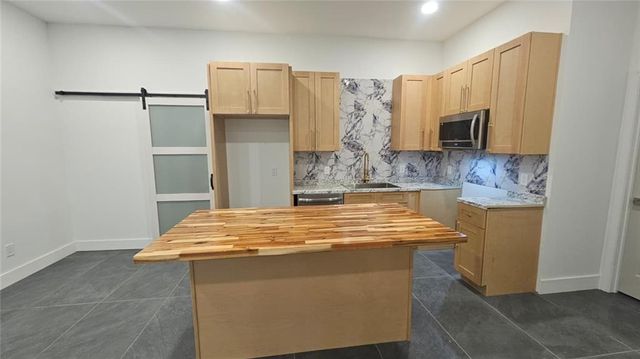 10505 Ash Rill Drive, Alpharetta, GA 30022