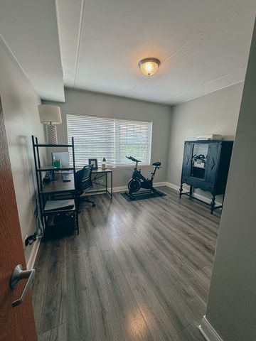 19806 Wolf Road 304, Mokena, IL 60448