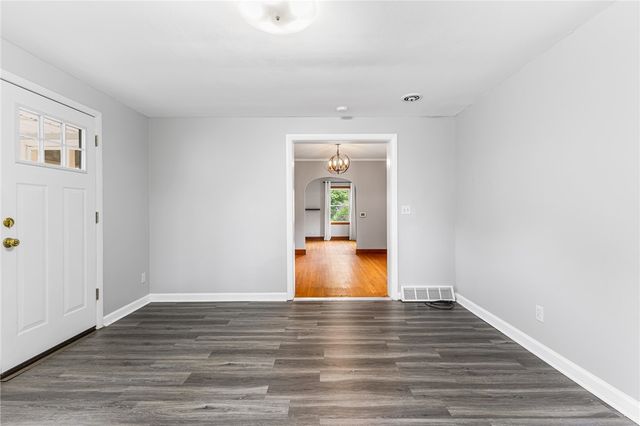 37 Hartfeld Drive, Brighton, NY 14625