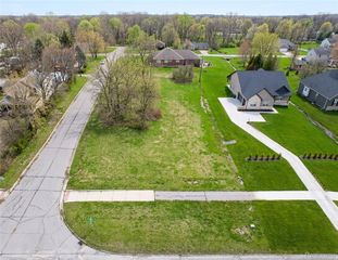 D Rochester Rd, Rochester Hills, MI 48307