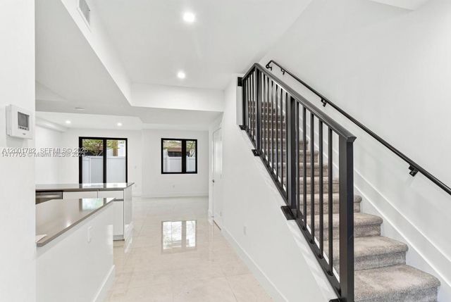4130 N Oak Place 4130, Dania Beach, FL 33314