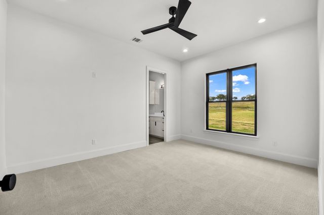 613 Hondo Crossing, Weatherford, TX 76087