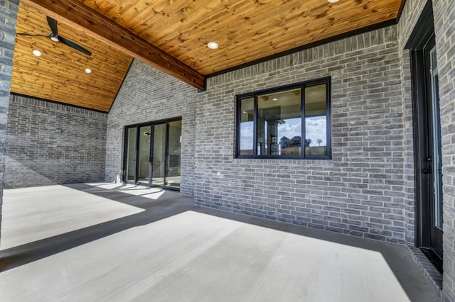 613 Hondo Crossing, Weatherford, TX 76087